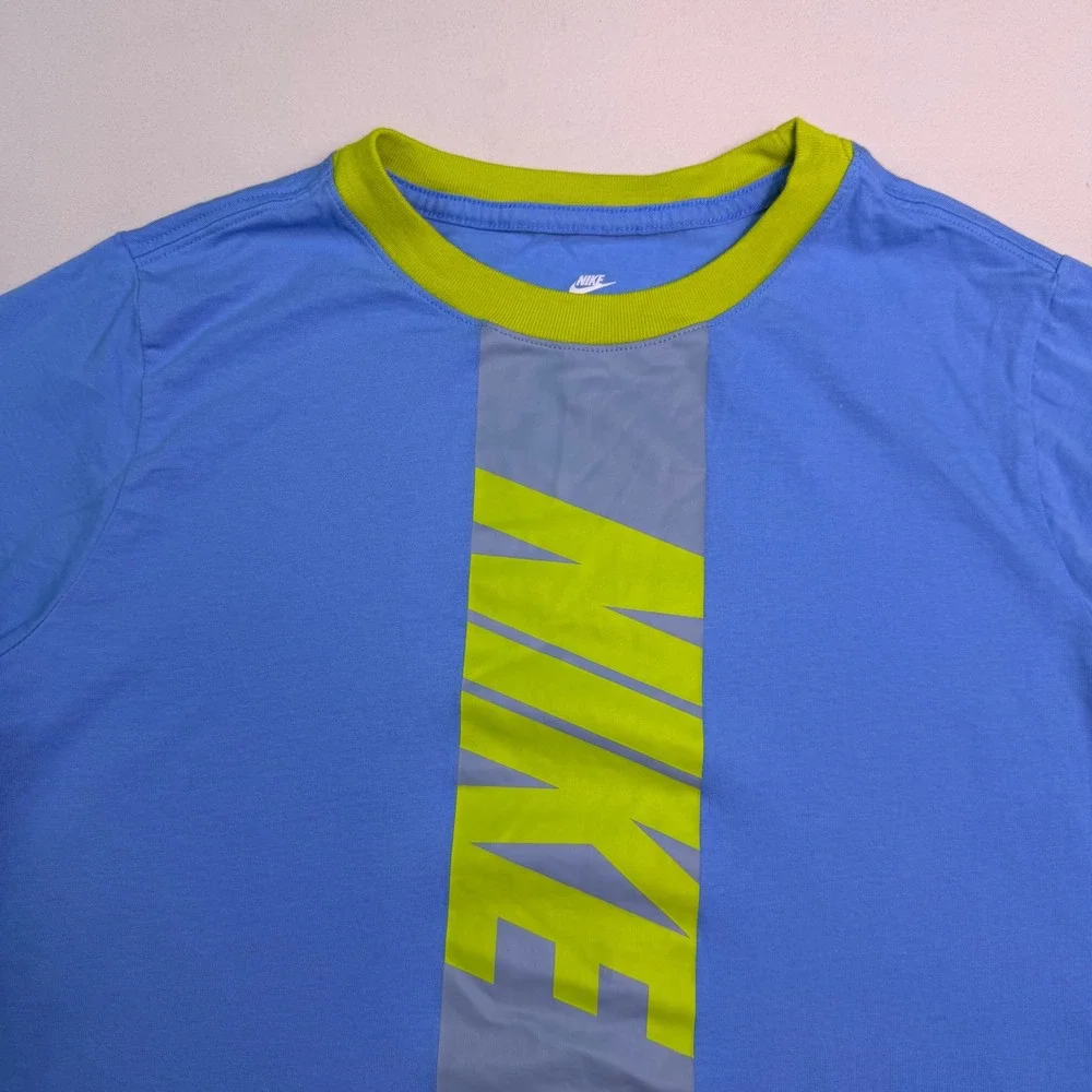 Nike boys xl
